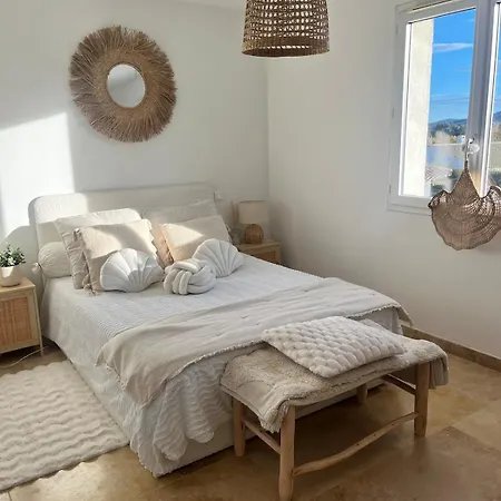 Villa 480 *