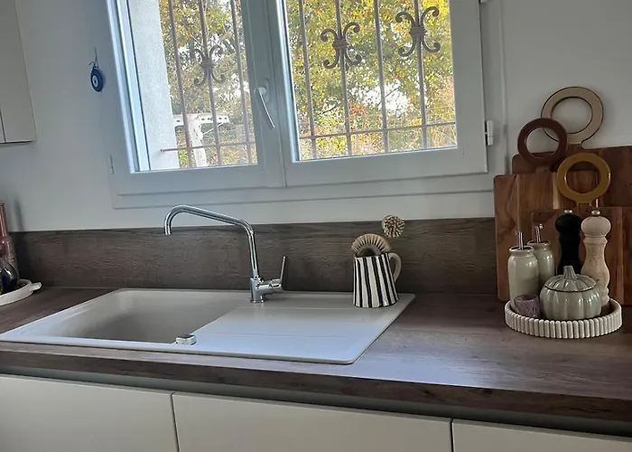 480 * Roquebrune-sur-Argens